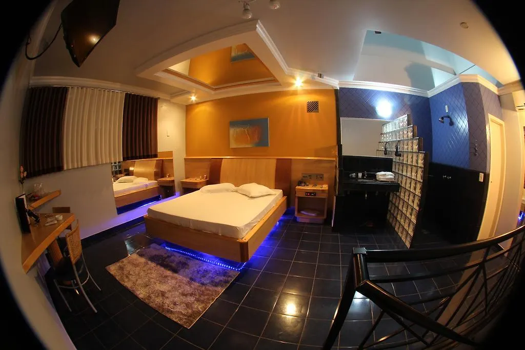 Xenon Motel (Adults Only) Criciuma  Motel para Casais